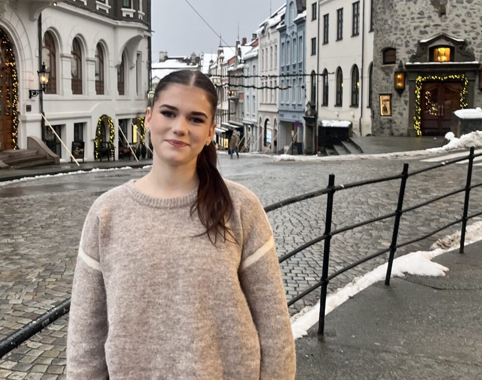 Katrina Olsen er hjemme i Ålesund for å danse på forestillingen Bounce. (Foto: Anne Solveig B. Trandal)